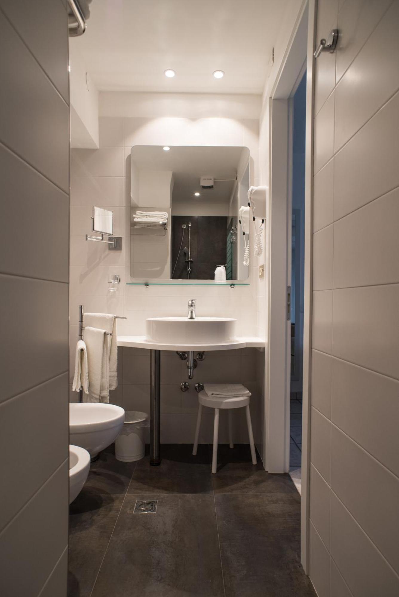Hotel Gabriella Rimini Bagian luar foto